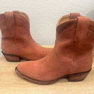 Brand New Tecovas Lucy Boot Size 7.5